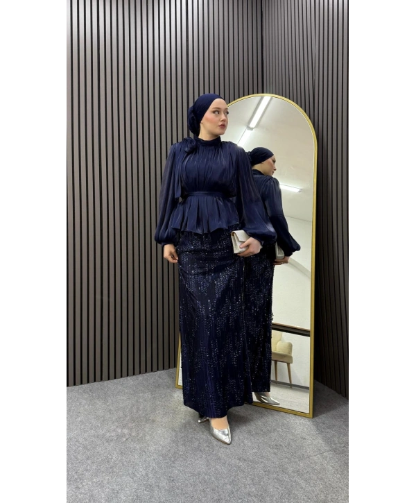 Lacivert Alya Tesettür Takım Modelimiz