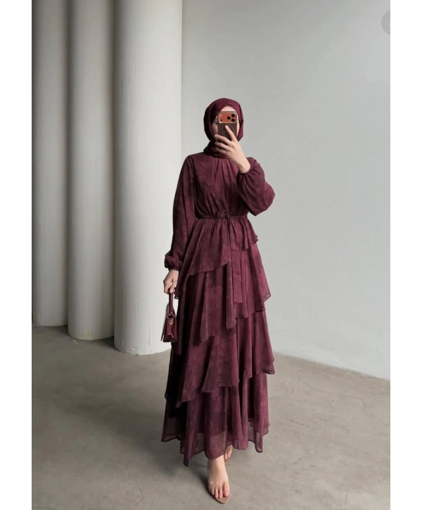 Bordo Şifon Kumaş Desenli Kat Kat Elbise Modelimiz