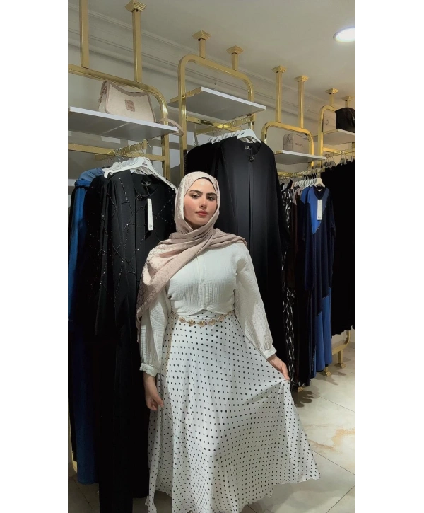 Beyaz Şifon Kumaş Astarlı Puantiyeli Etek Modelimiz