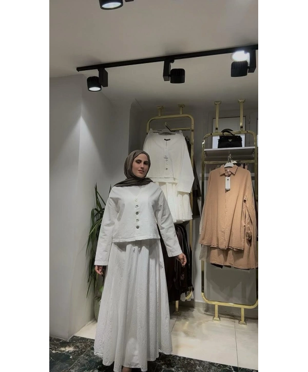 Beyaz Yazlık Keten Kumaş Elbise Modelimiz