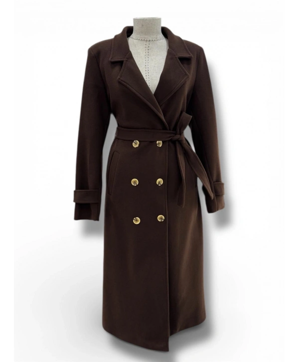 Acı Kahve Renkli Düğme Detaylı Kaban Modelimiz