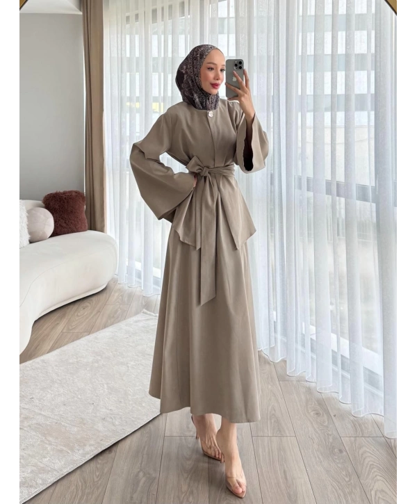 Kadın Bej Kuşaklı Tesettür Elbise
