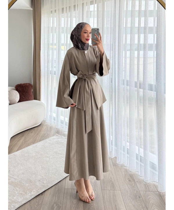 Kadın Bej Kuşaklı Tesettür Elbise