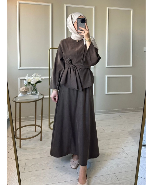 Kadın Kahverengi Kuşaklı Tesettür Elbise