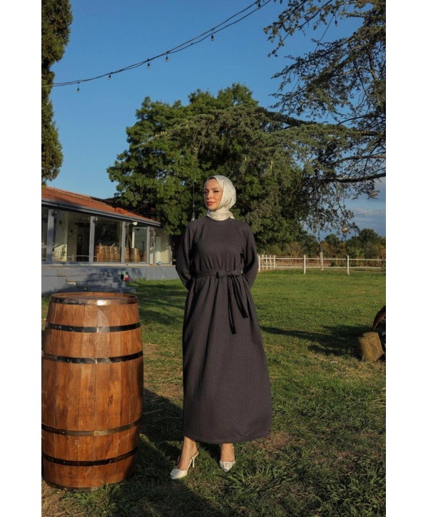 Antrasit Tessettür Elbise Modelimiz