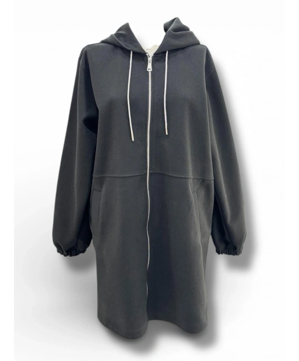 Siyah Kaşe Arka Detayı Nakış Ve Taş Kapşonlu Hırka Modelimiz