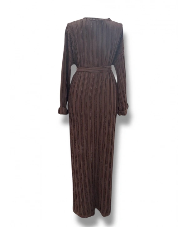 Kahve Rengi Şardonlu Fırfırlı Elbise Modelimiz