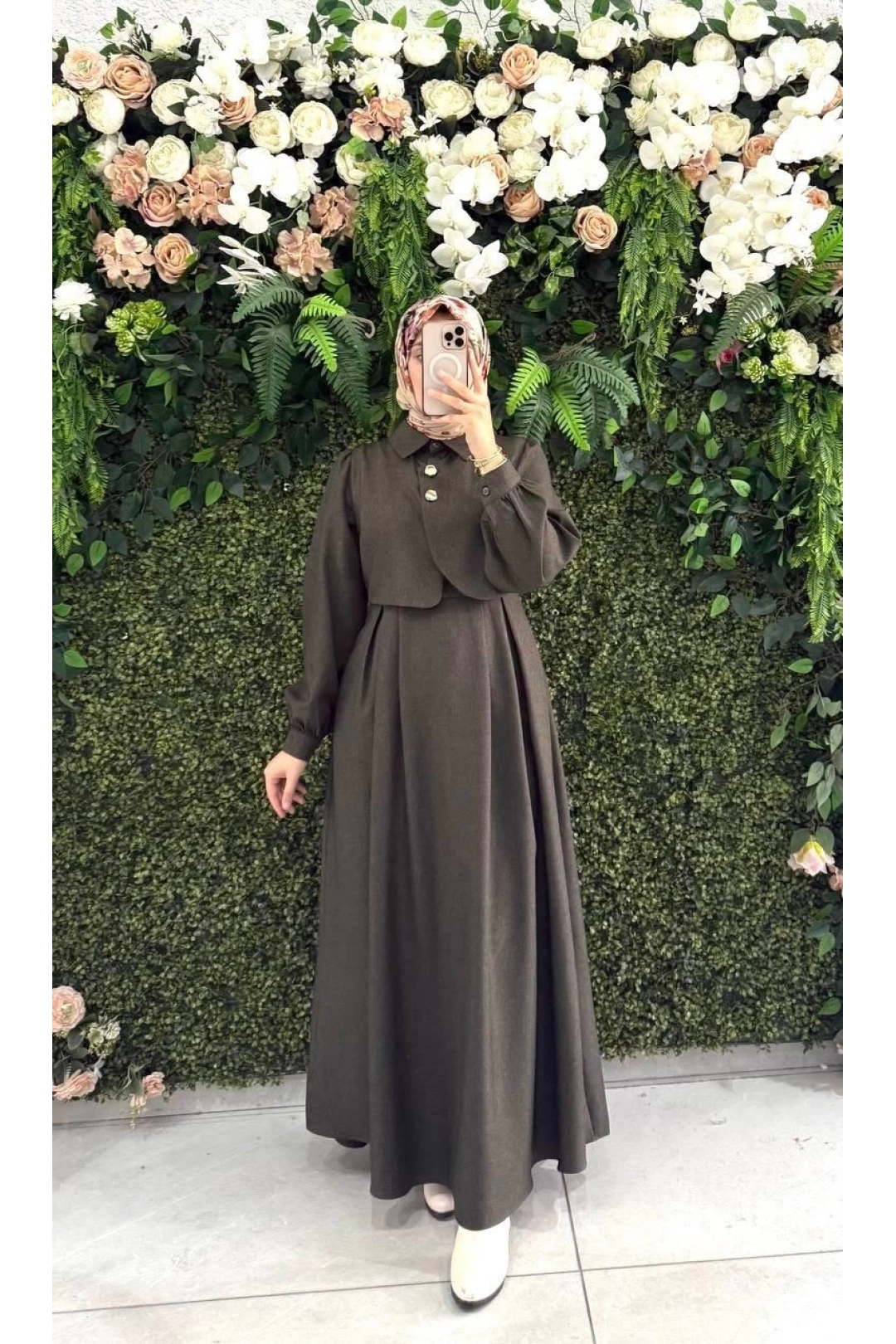 Haki yuniceft kumaş elbisemiz