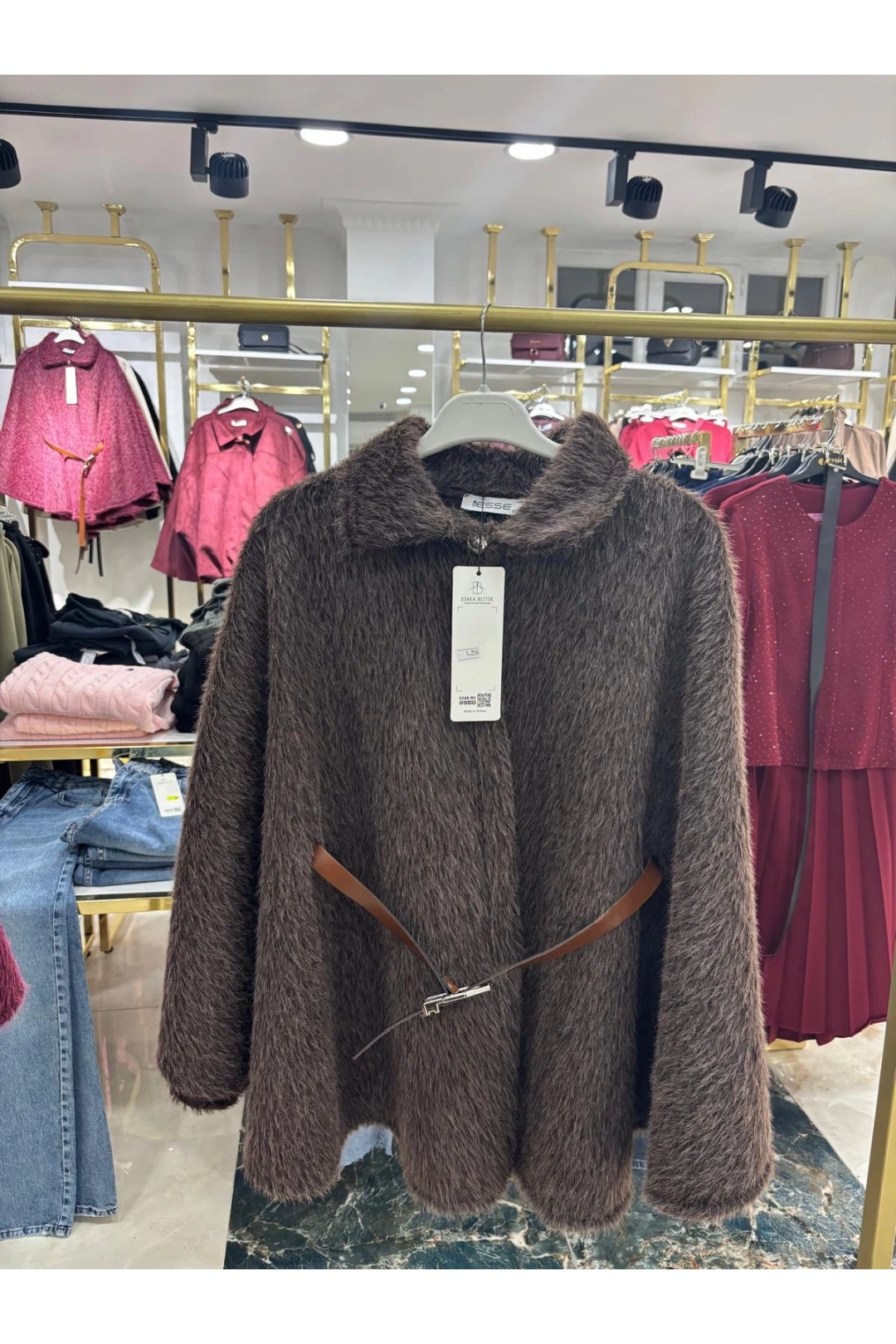 Acı Kahve Kemerli Kürk Panço Modelimiz