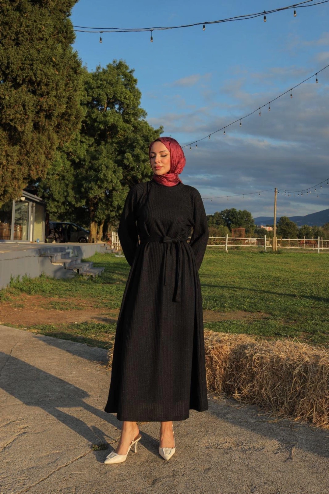 Siyah Tessettür Elbise Modelimiz