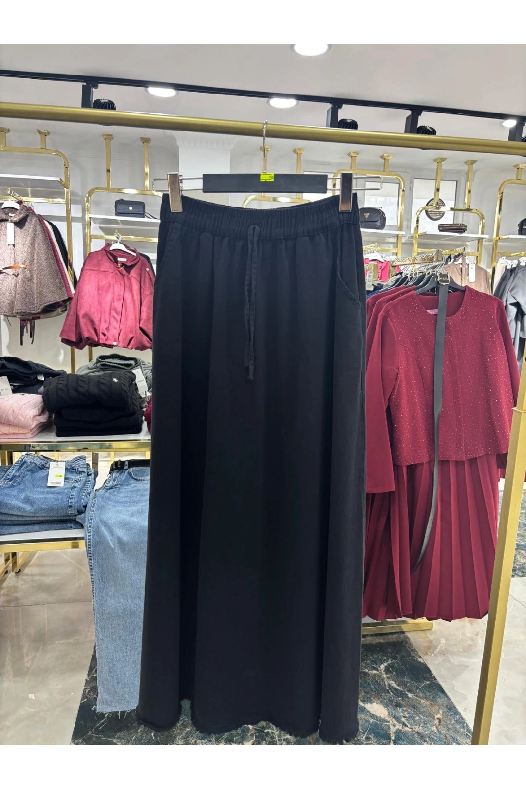 Siyah Kot Etek Modelimiz