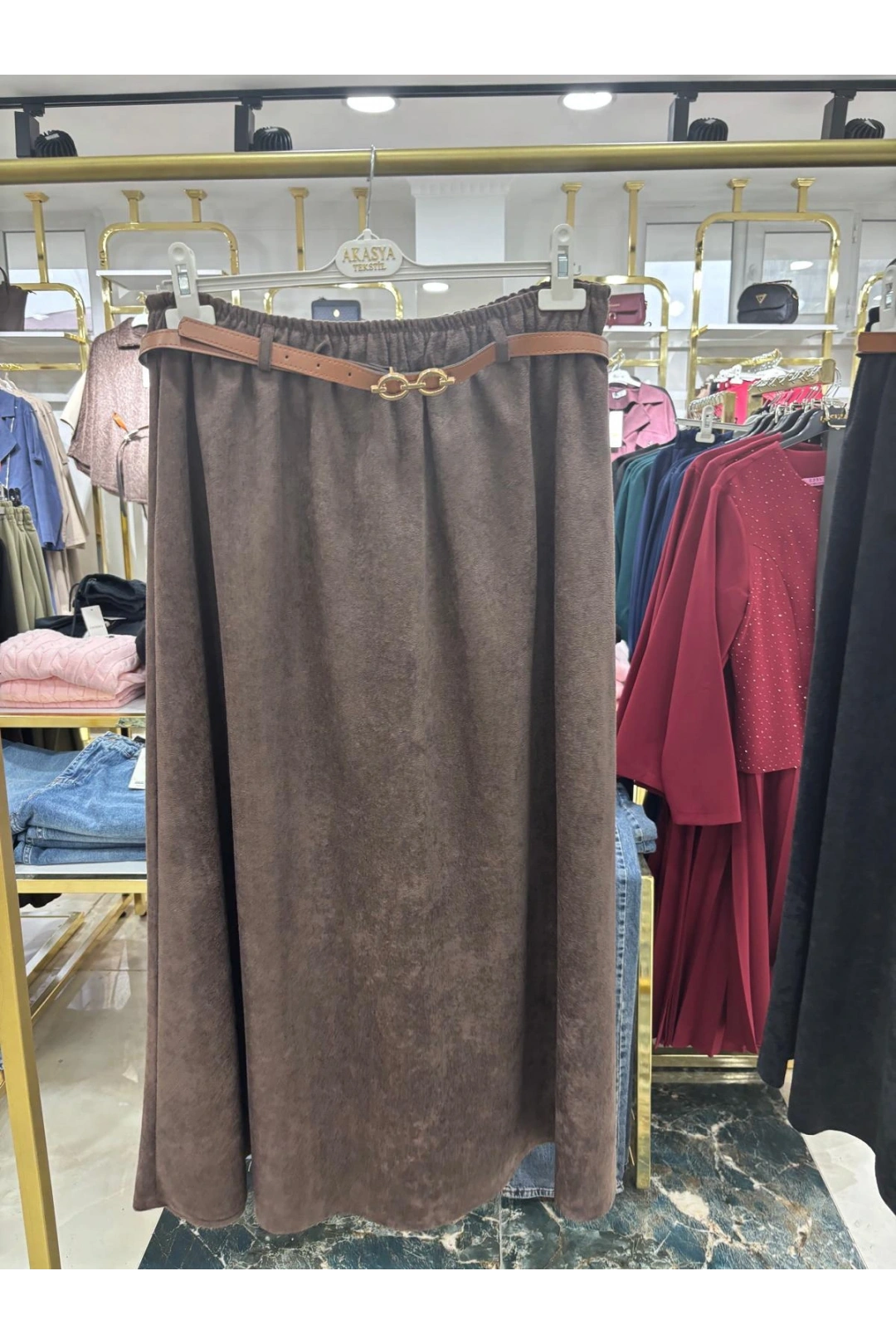 Acı Kahve Kadife Kumaş Modelinmiz