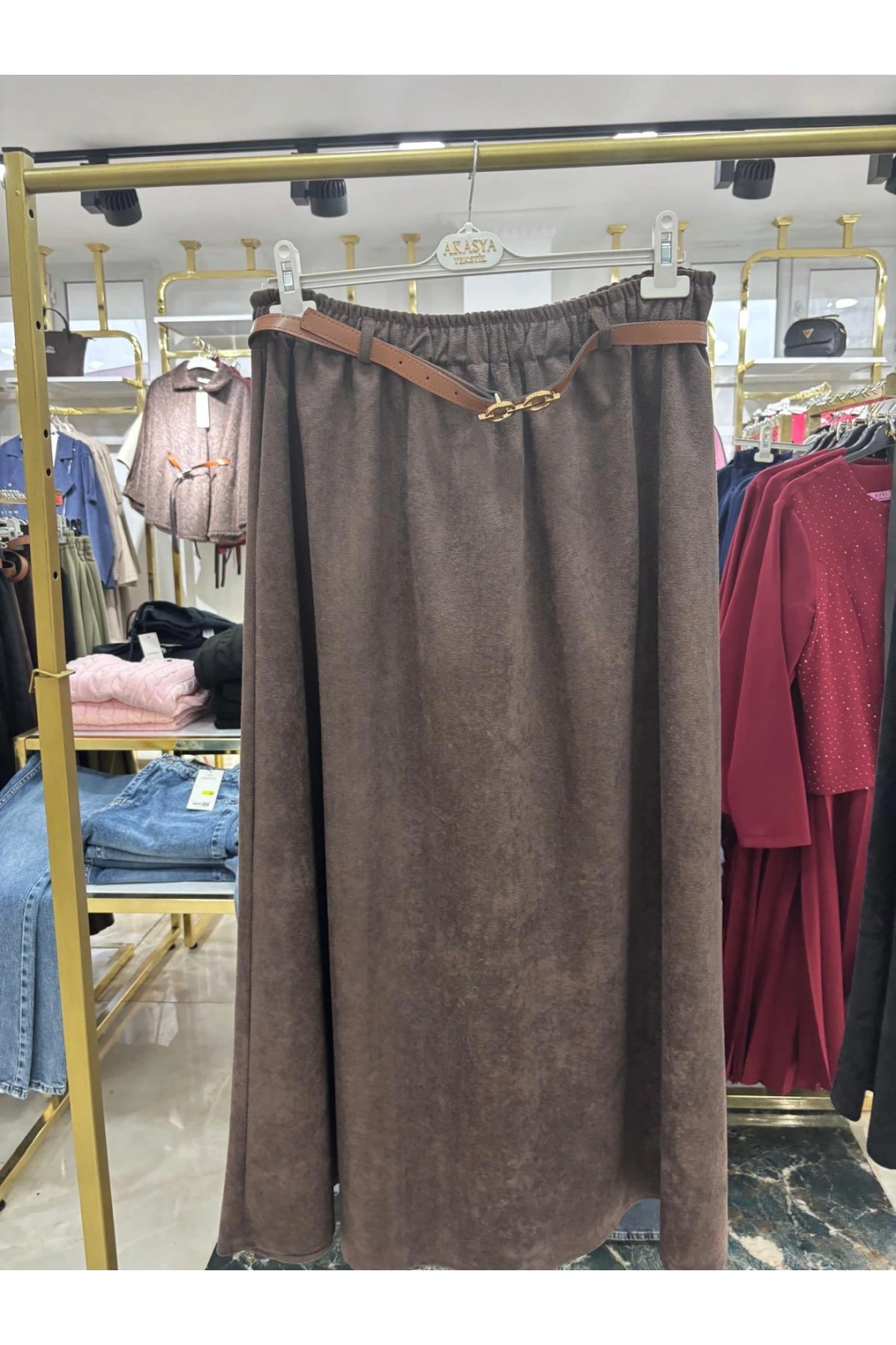 Acı Kahve Kadife Kumaş Modelinmiz