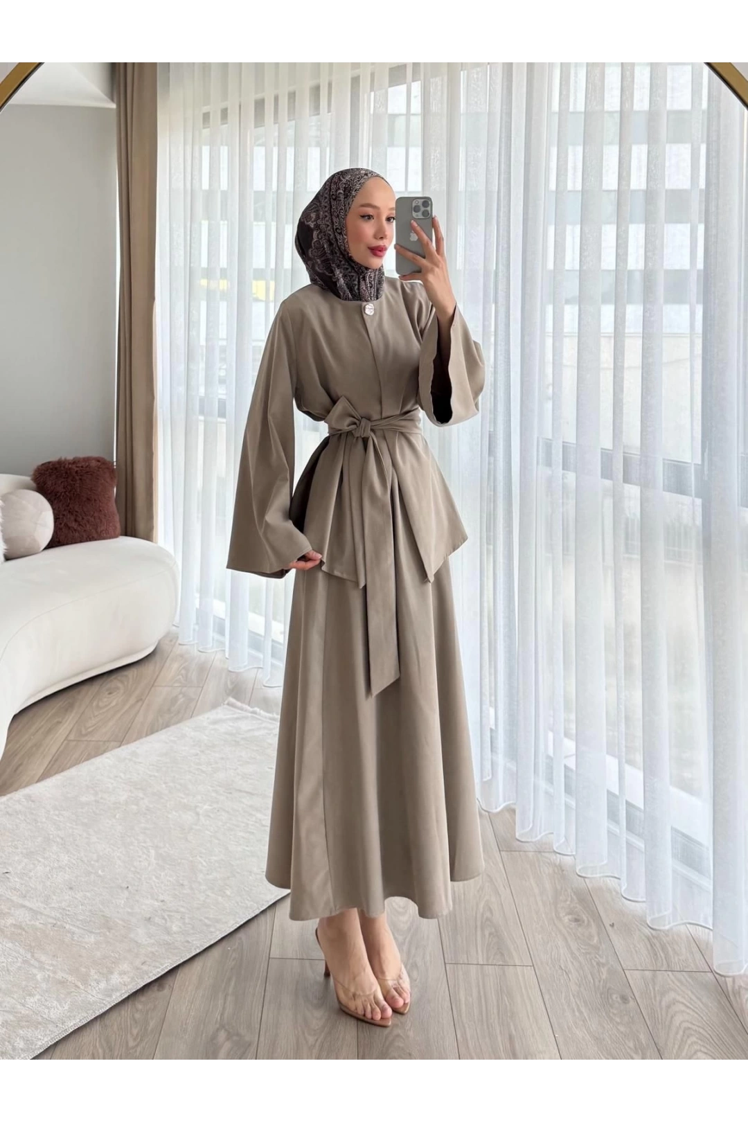 Kadın Bej Kuşaklı Tesettür Elbise