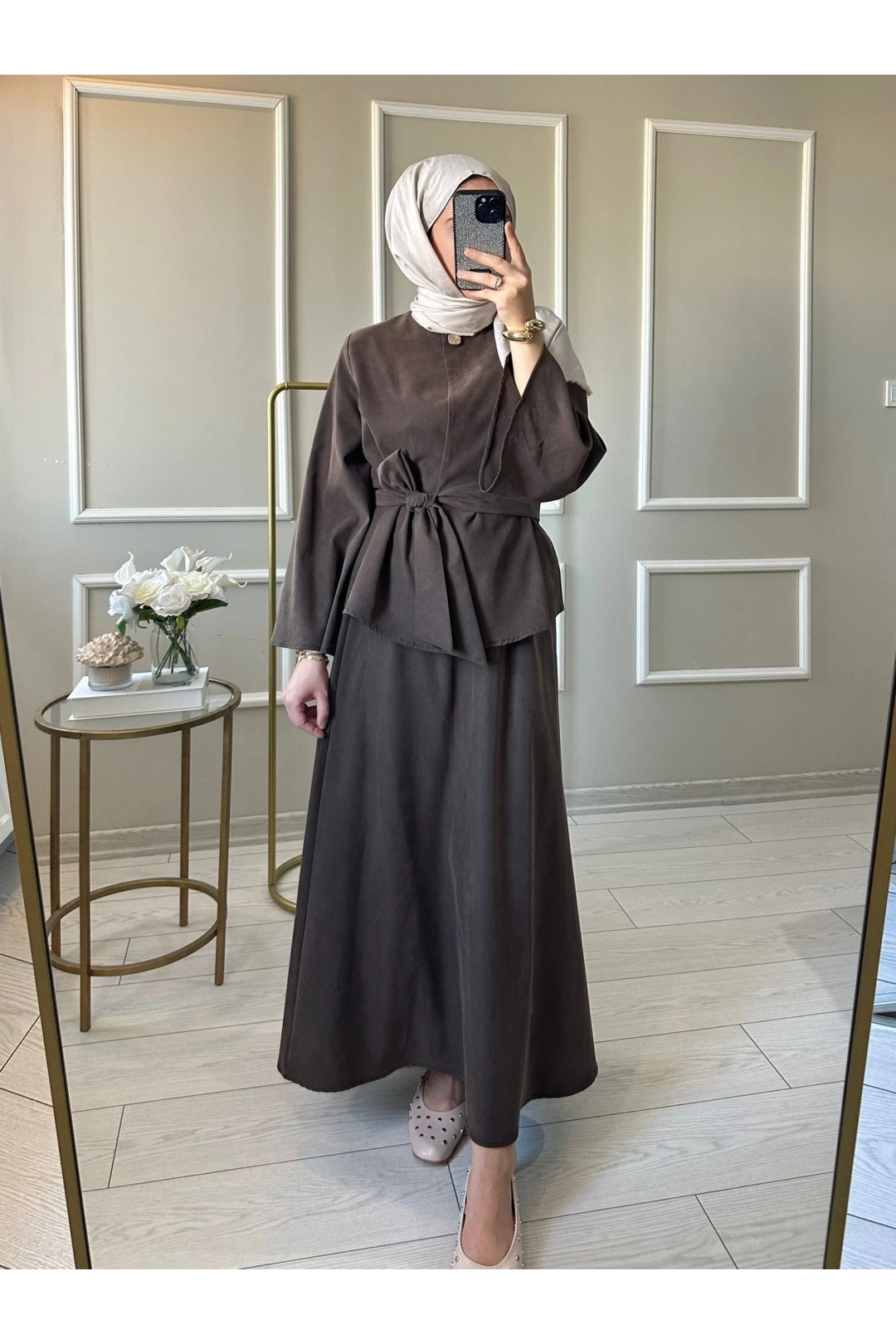 Kadın Kahverengi Kuşaklı Tesettür Elbise