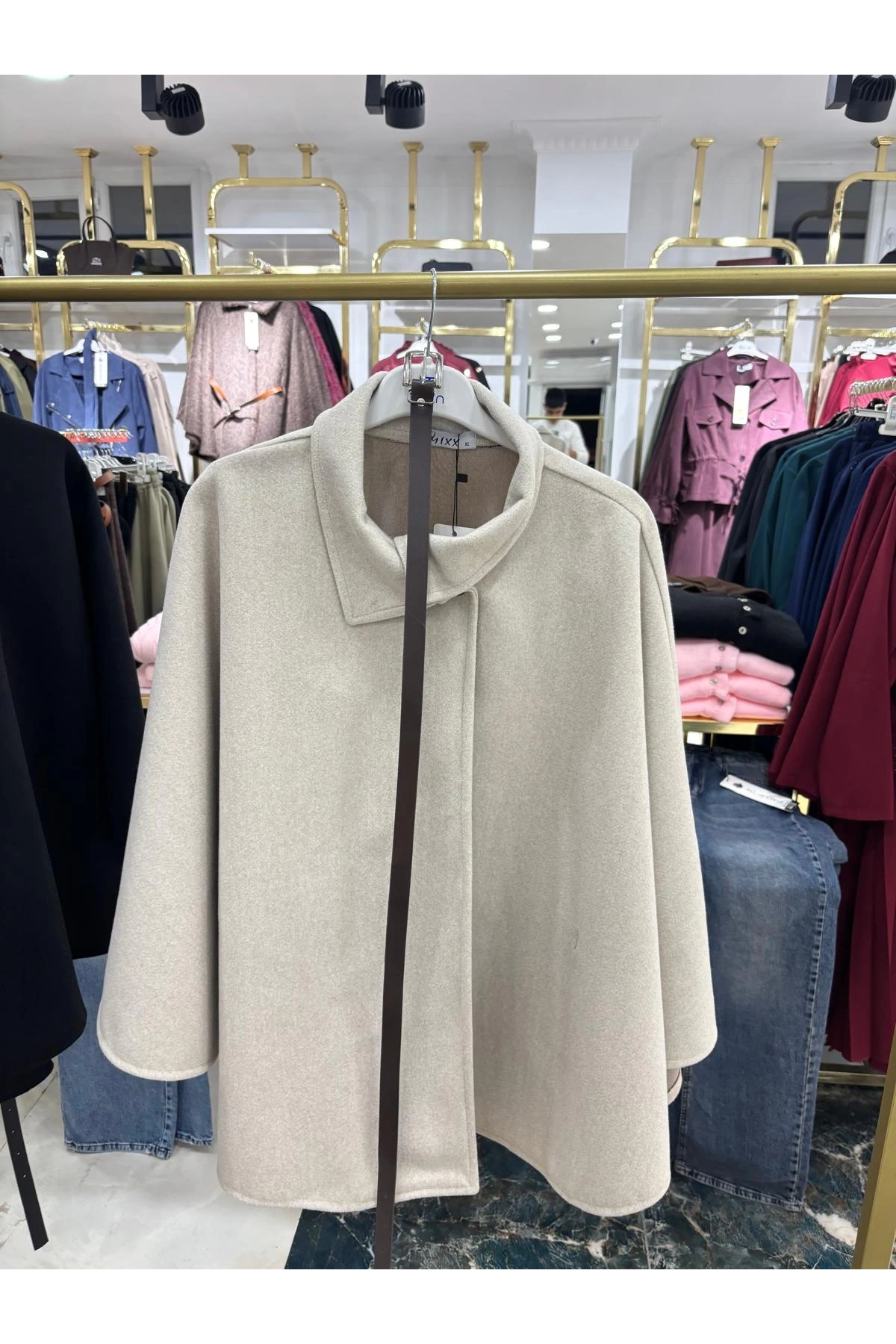 Taş Rengi Kaşe Panço Modelimiz