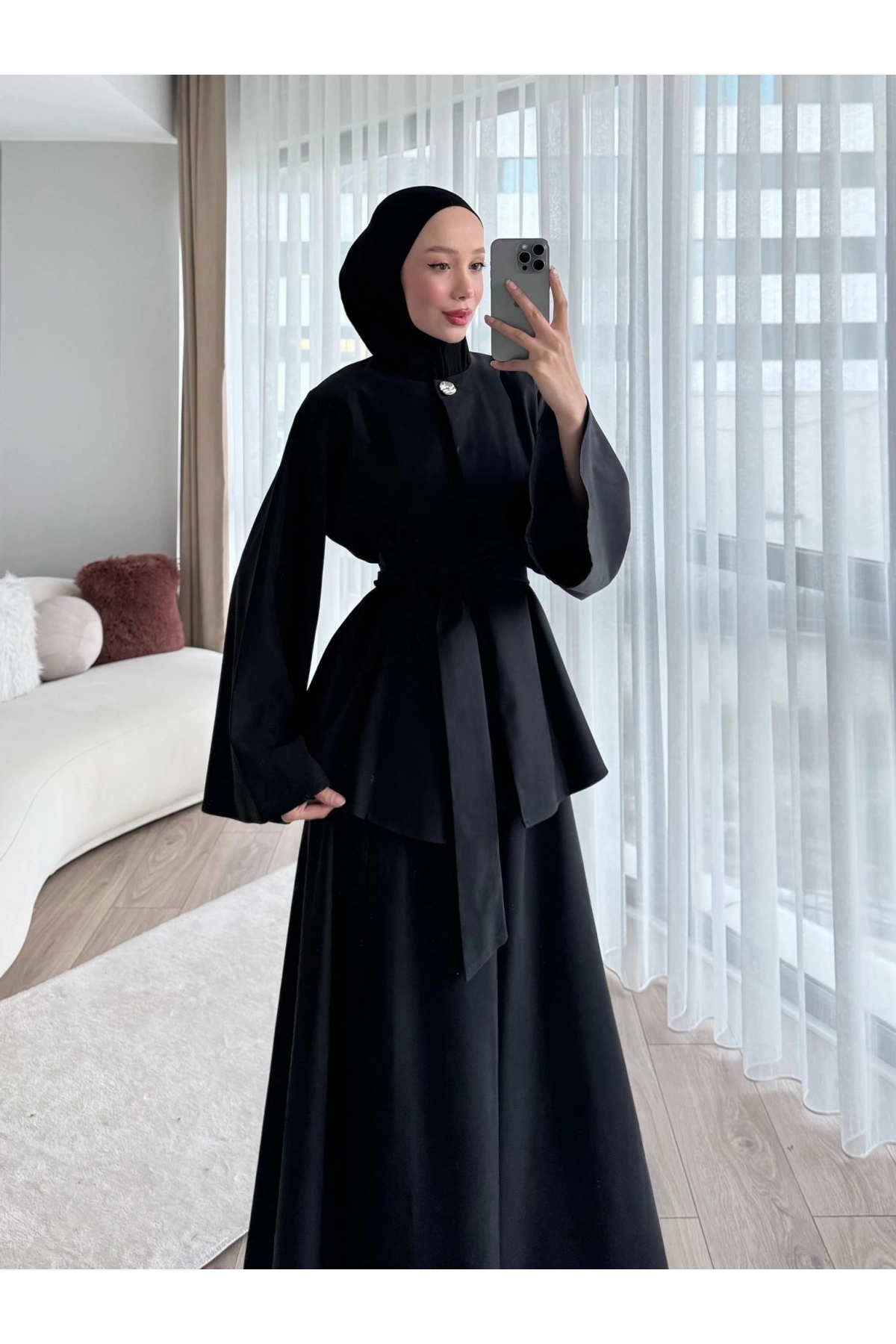 Kadın Siyah Kuşaklı Tesettür Elbise