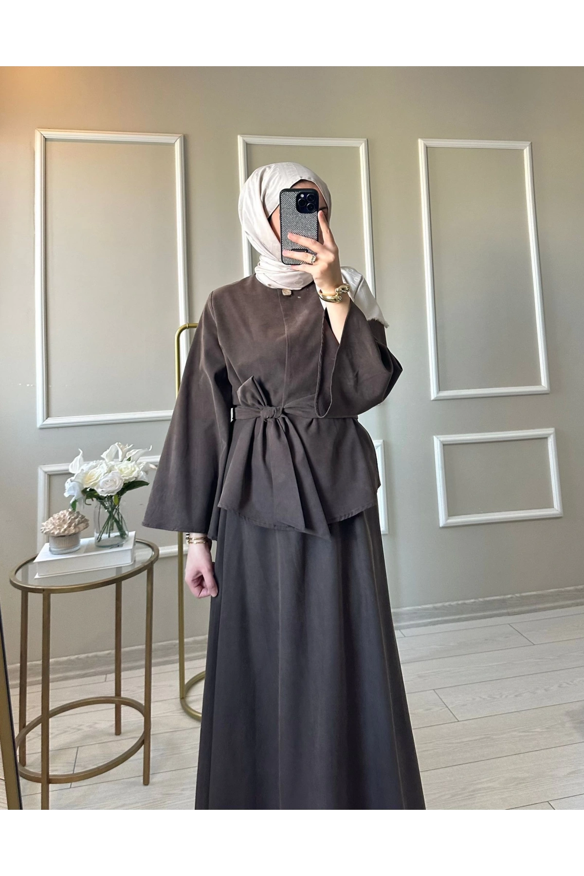 Kadın Kahverengi Kuşaklı Tesettür Elbise