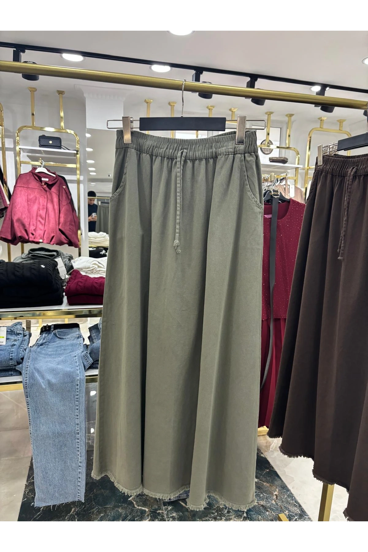 Mürdüm Kot Etek Moddelimiz