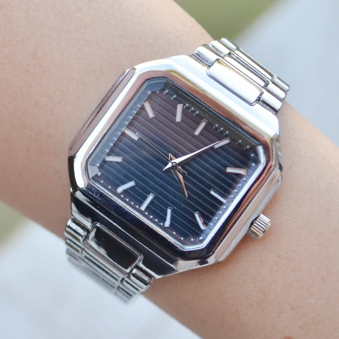 Silver Metal Kordon Erkek Saati 3739