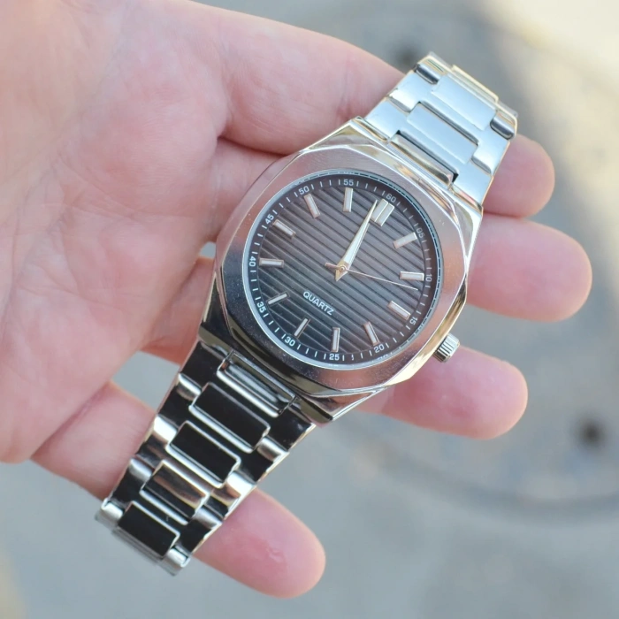 Silver Metal Kordon Erkek Saati 3852