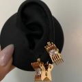 Gold Yıldız Küpe