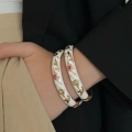 Beyaz Kuş Detaylı Mineli Kelepçe Bileklik
