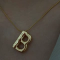 Çelik Gold Balon B Harfli Kolye
