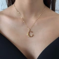 Çelik Melek Detaylı C Harfli Kolye