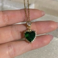 Çelik Yeşil Taşlı Kalp Kolye