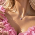 Hologramlı Kalpli Choker