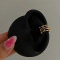 Lacivert taşlı earcuff