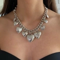 Tasarım Kalp Detay Choker