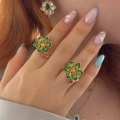 Taşlı Çiçek Yüzük