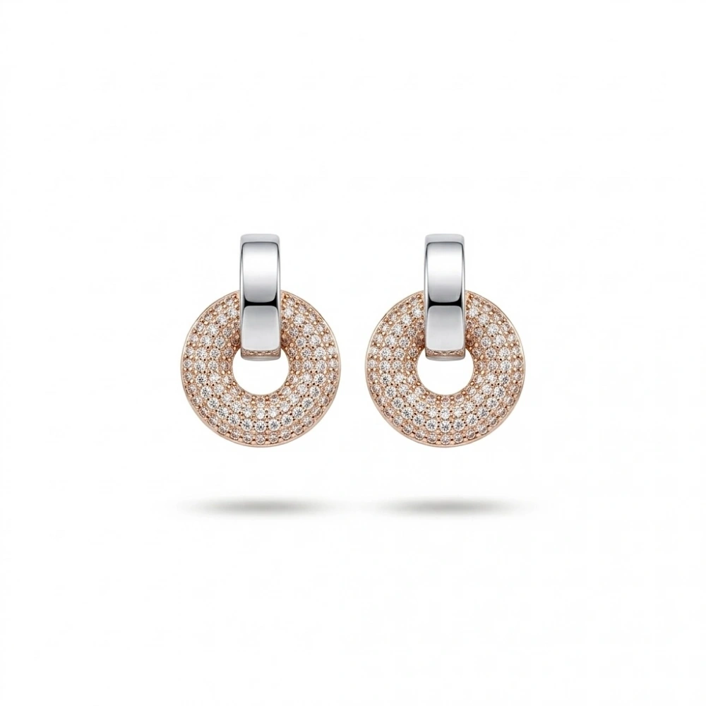 Halka Detaylı Küpe