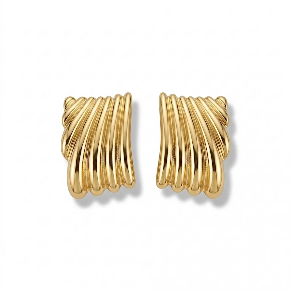 Çelik Gold Plaka Küpe