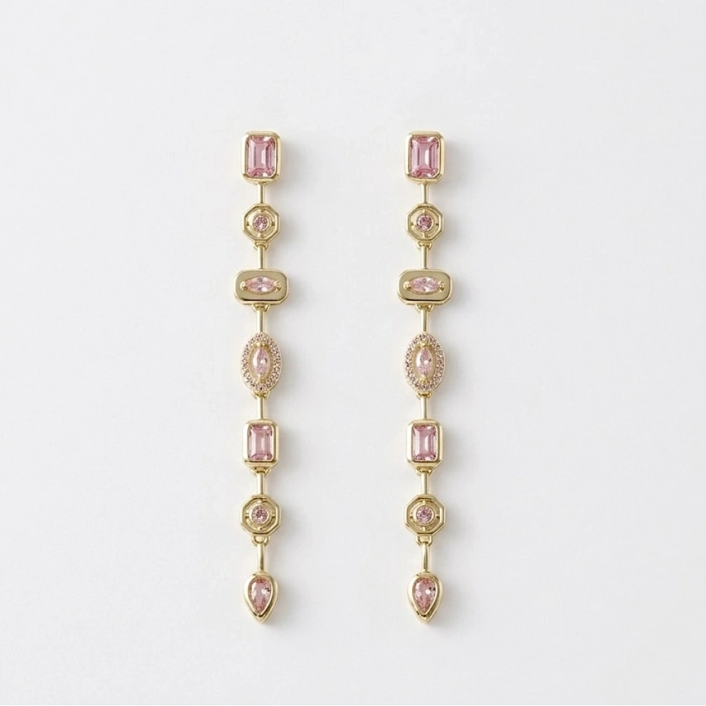 Çelik Gold Pembe Taşlı Tasarım Küpe