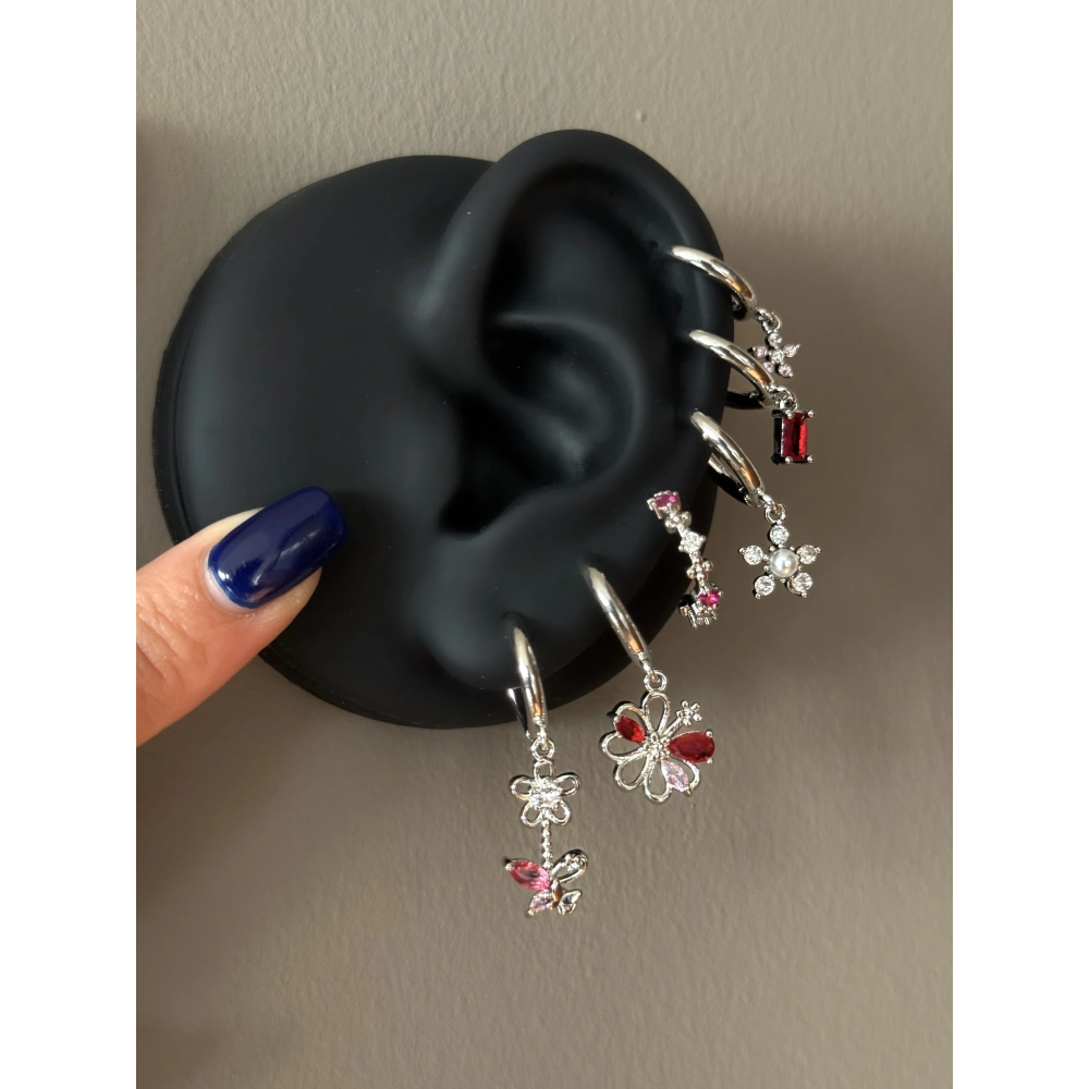 Çelik Silver Kırmızı Çiçekli 6 Lı Küpe Seti