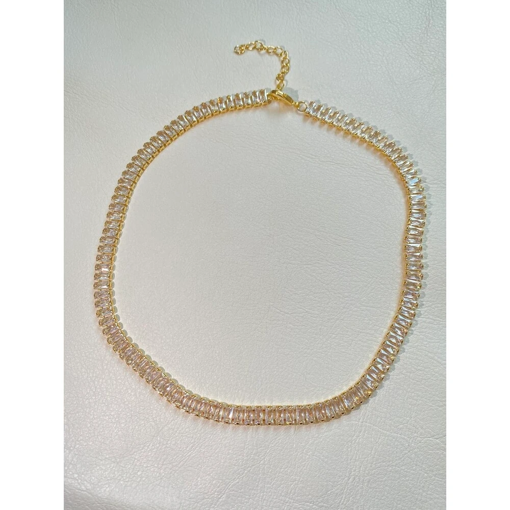 Baget Taşlı Choker