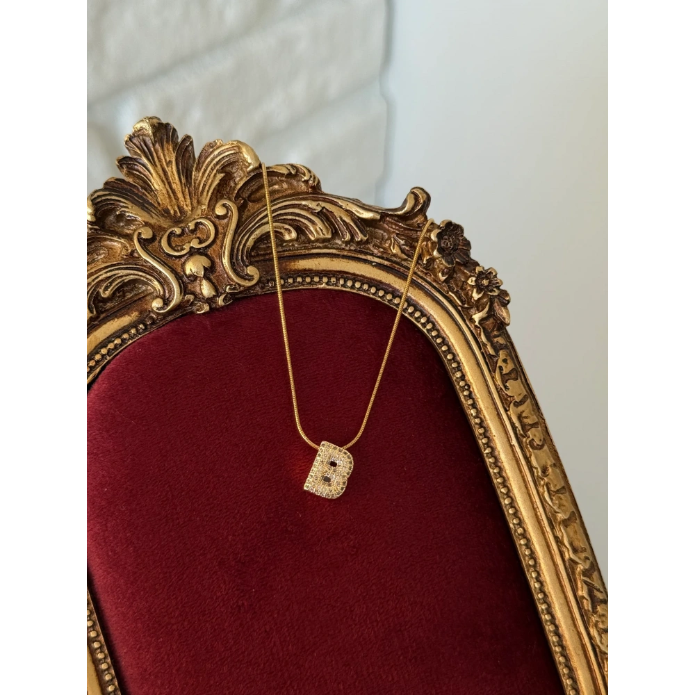 Çelik 3 Boyutlu B Harfli Kolye