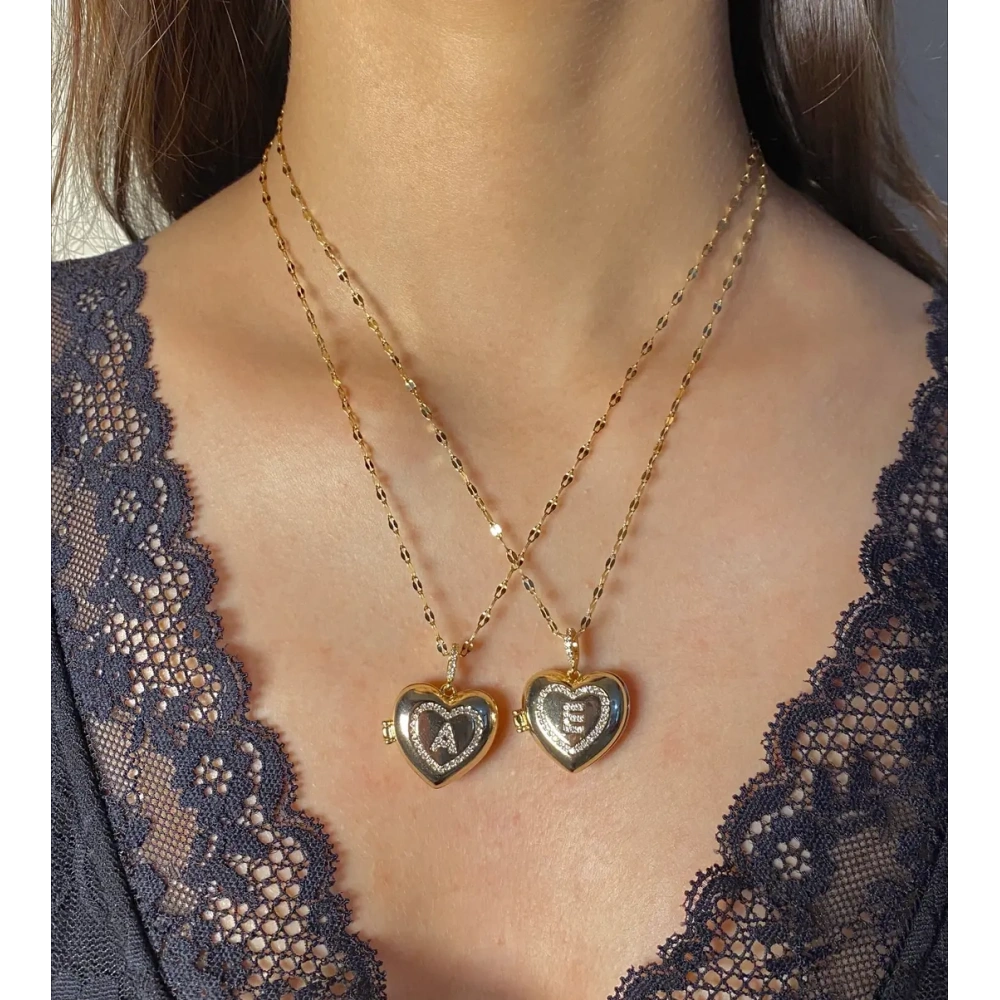 Çelik Açılabilir Kalpli A Harf Kolye