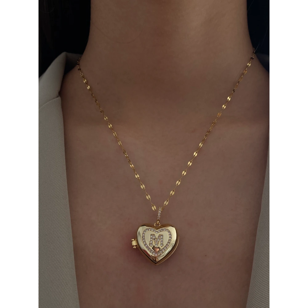 Çelik Açılabilir Kalpli M Hark Kolye