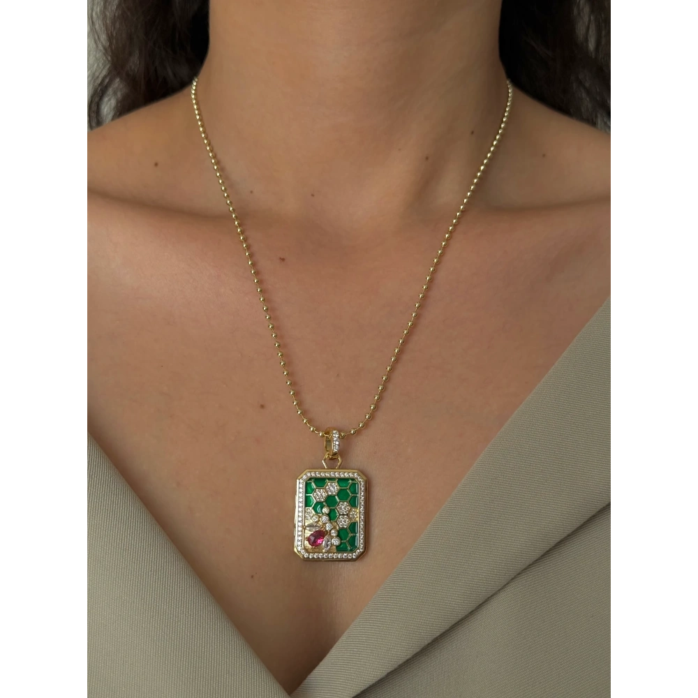 Çelik Arı Detay Yeşil Petek Kolye