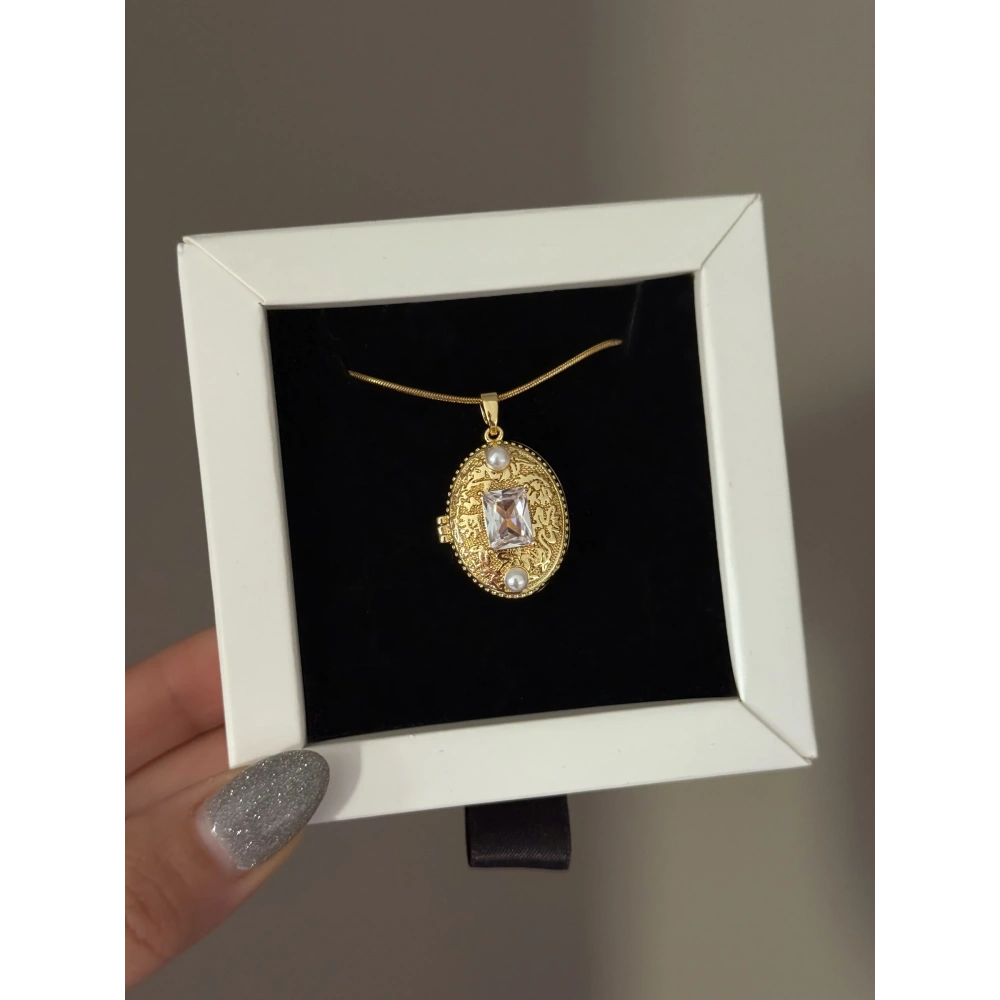 Çelik Baget Taşlı Kapaklı Kolye