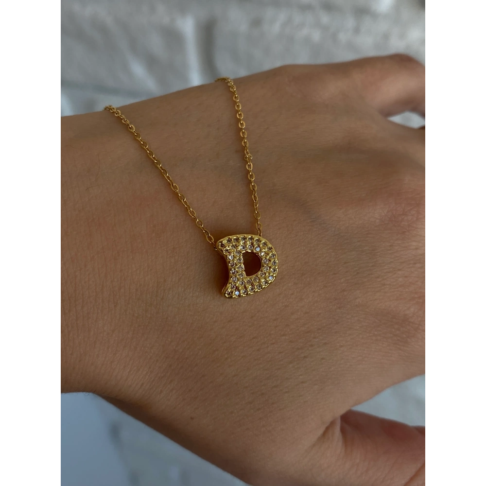 Çelik D Harfli Kolye