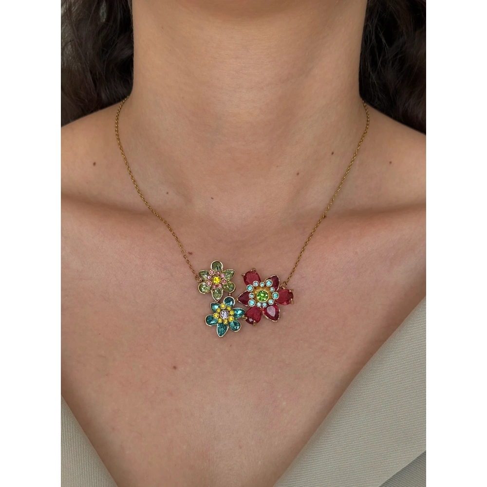 Çelik Gold 3 Çiçekli Kolye