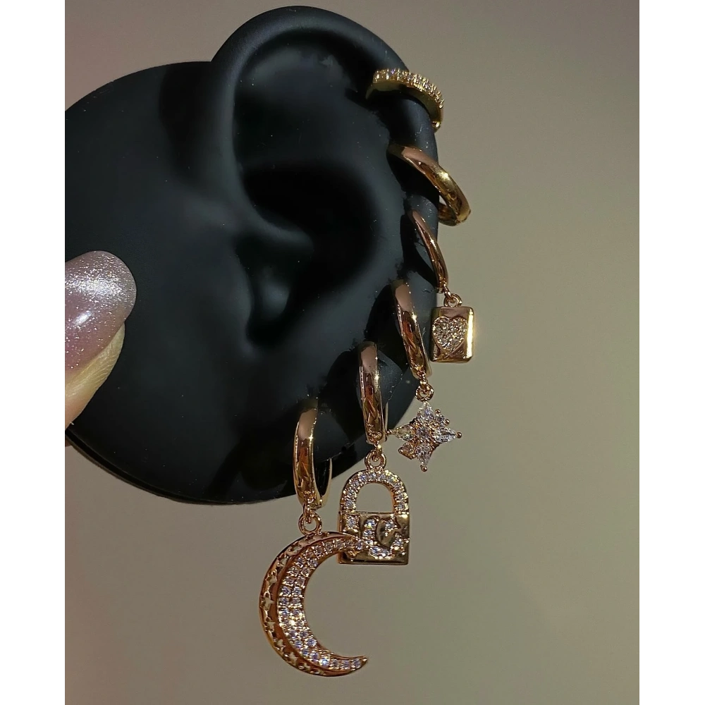 Çelik Gold Hilal Detaylı 6 Lı Küpe Seti