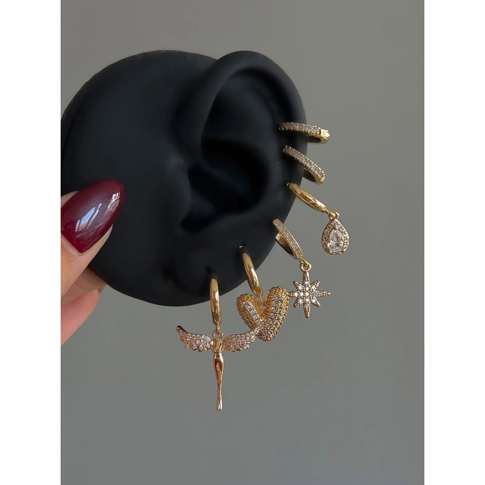 Çelik Gold Melek Detaylı 6 Lı Küpe Seti