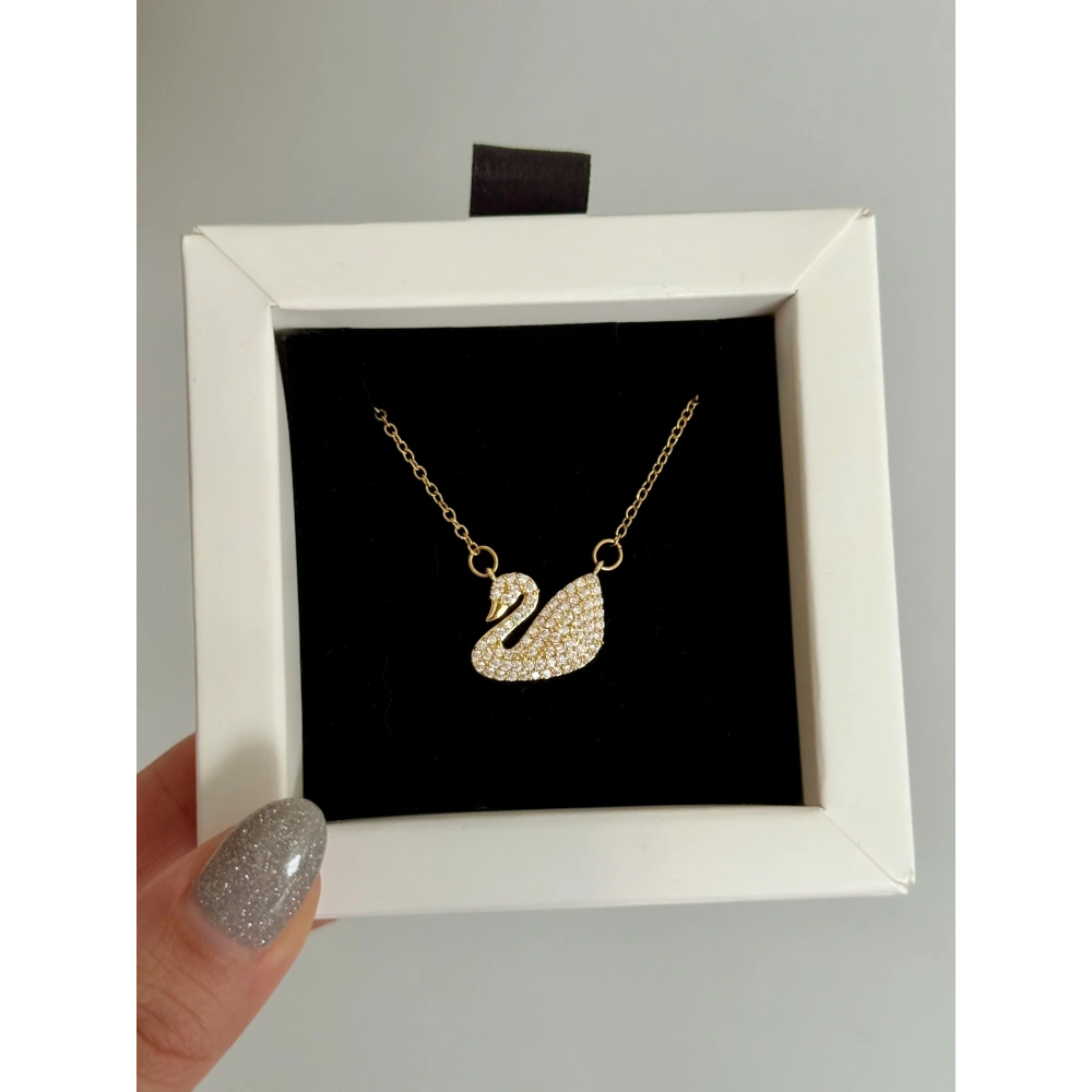 Çelik Gold Taşlı Kuğu Kolye