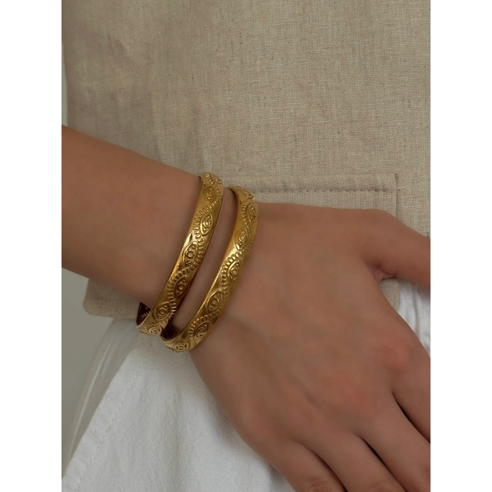 Çelik Göz Detay Kelepçe Bileklik